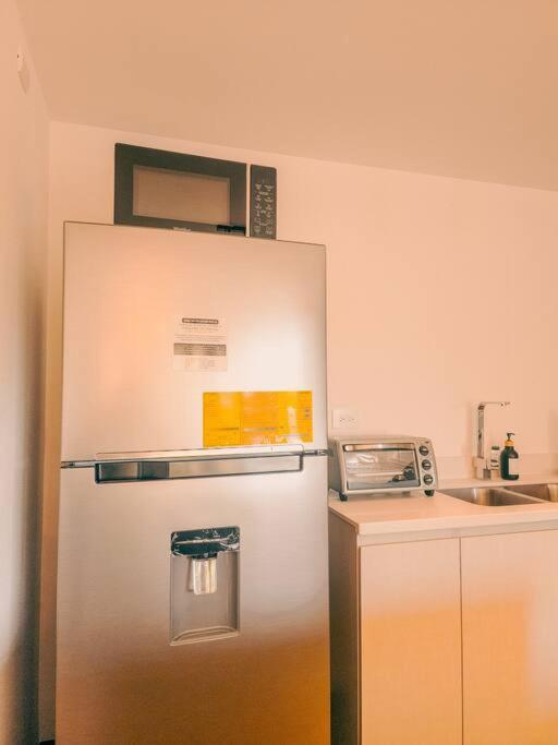 Entire Beautiful Condo With Rooftop Pool And Gym San Salvador Exterior photo